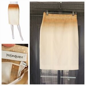 Yves Saint Laurent Cream and Brown SkirtYVES SAINT LAURENT‎